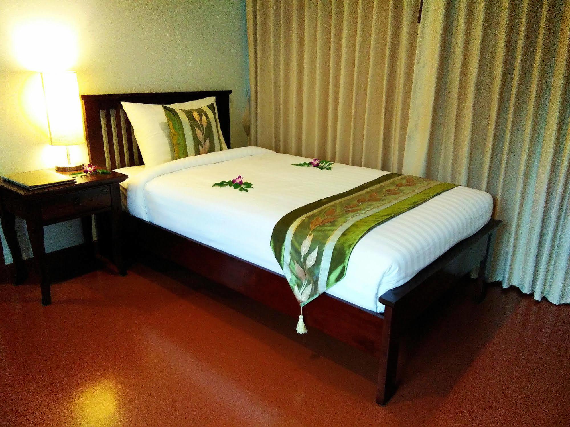 Kaya Mani Thai Villa Resort Choeng Mon Esterno foto